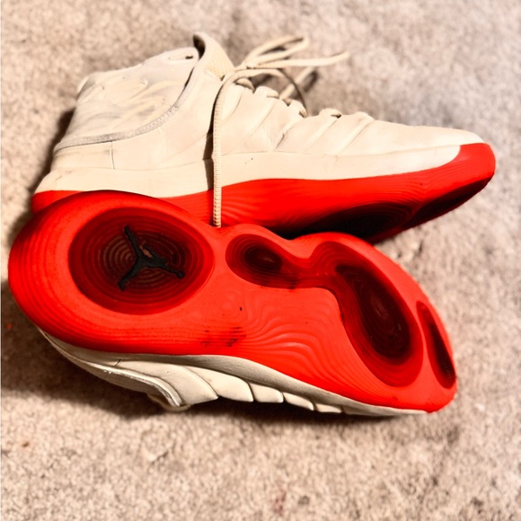 Jordan - Size 14 - Picture 3 of 3